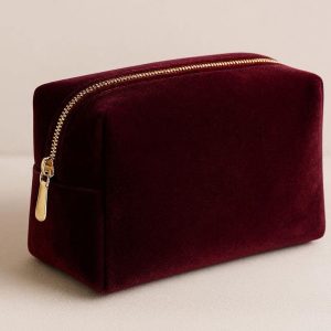 Luxury Velvet Cosmetic Bag With Gold Zipper For Bridesmaid Gifts And Sophisticated Evening Makeup Storage